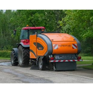 Zametací stroj PRONAR ZMC 3.1